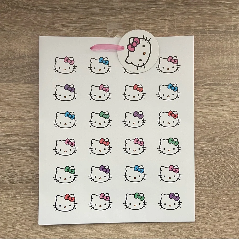 Hello Kitty White Hello Kitty Faces Gift Bag NEW